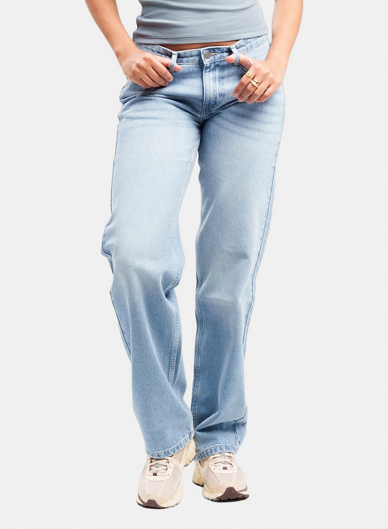 Straight Jeans